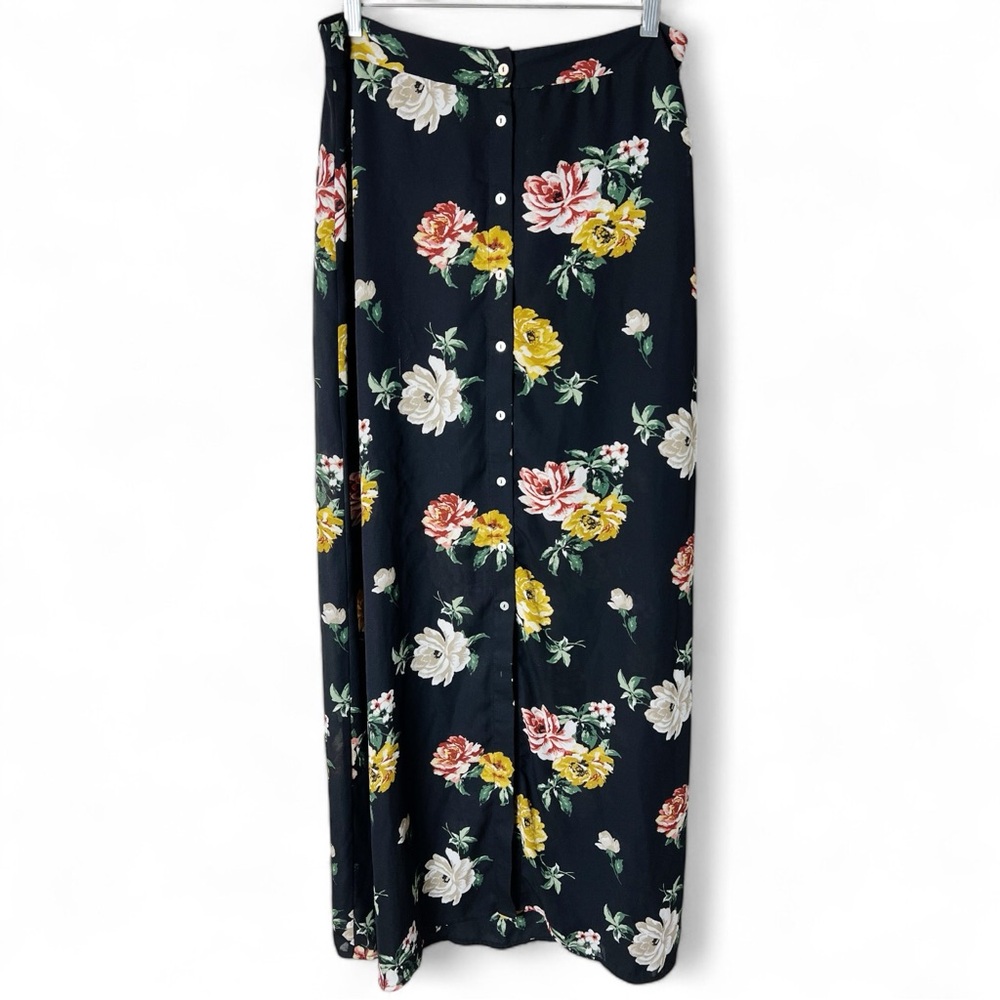 BP - Juniors Dark Floral Maxi Skirt Roses - Sz.‎ L
